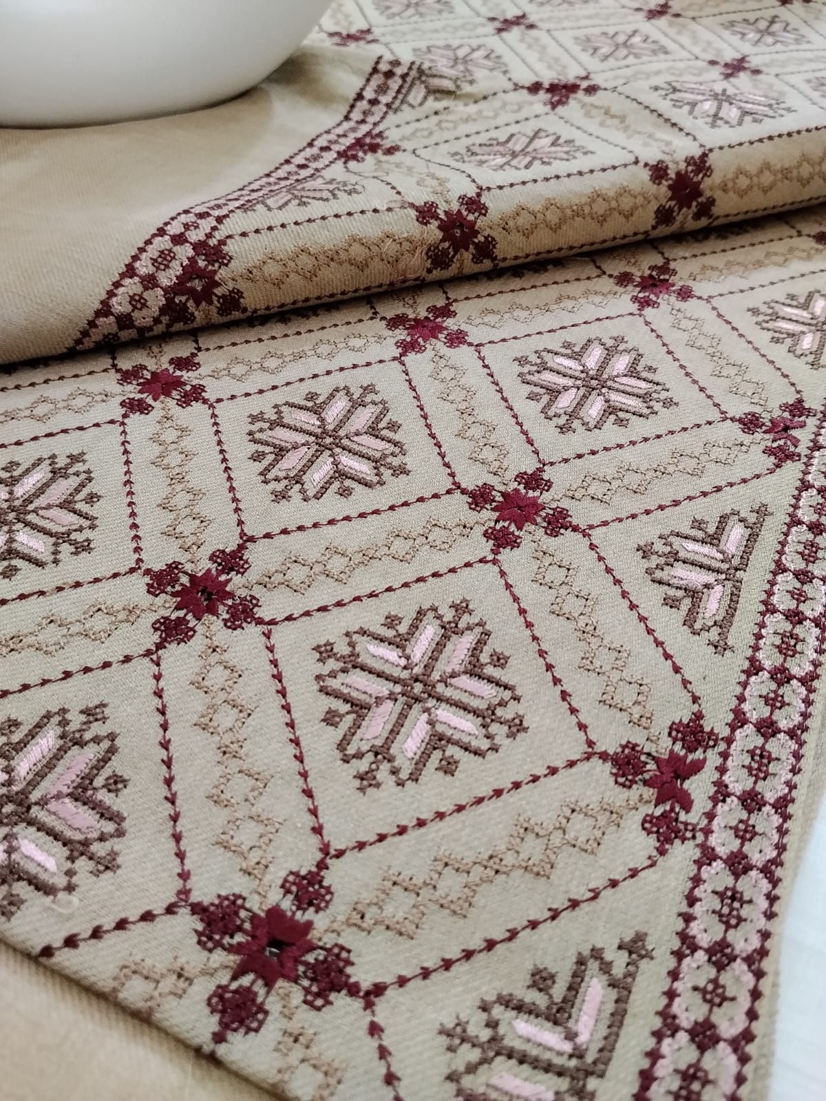 Cross Stitch Art Shawl (B637)