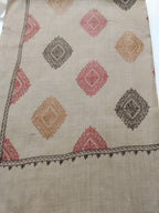 Naqsh-e-Aari Shawl(AR-604)