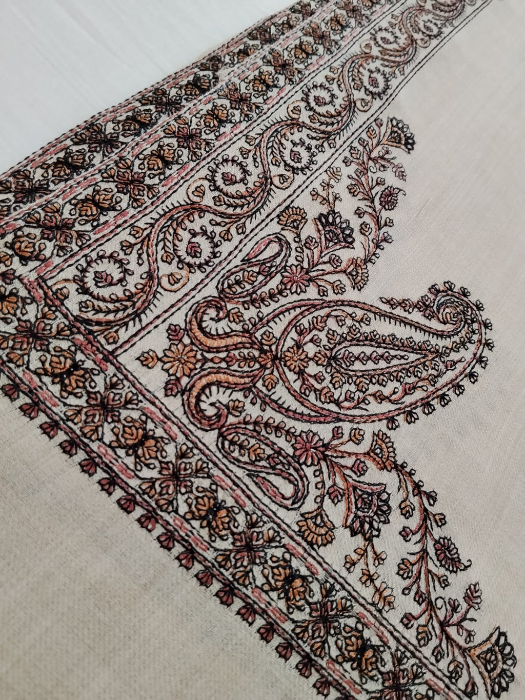 Gul-e-Kashmir(B628)