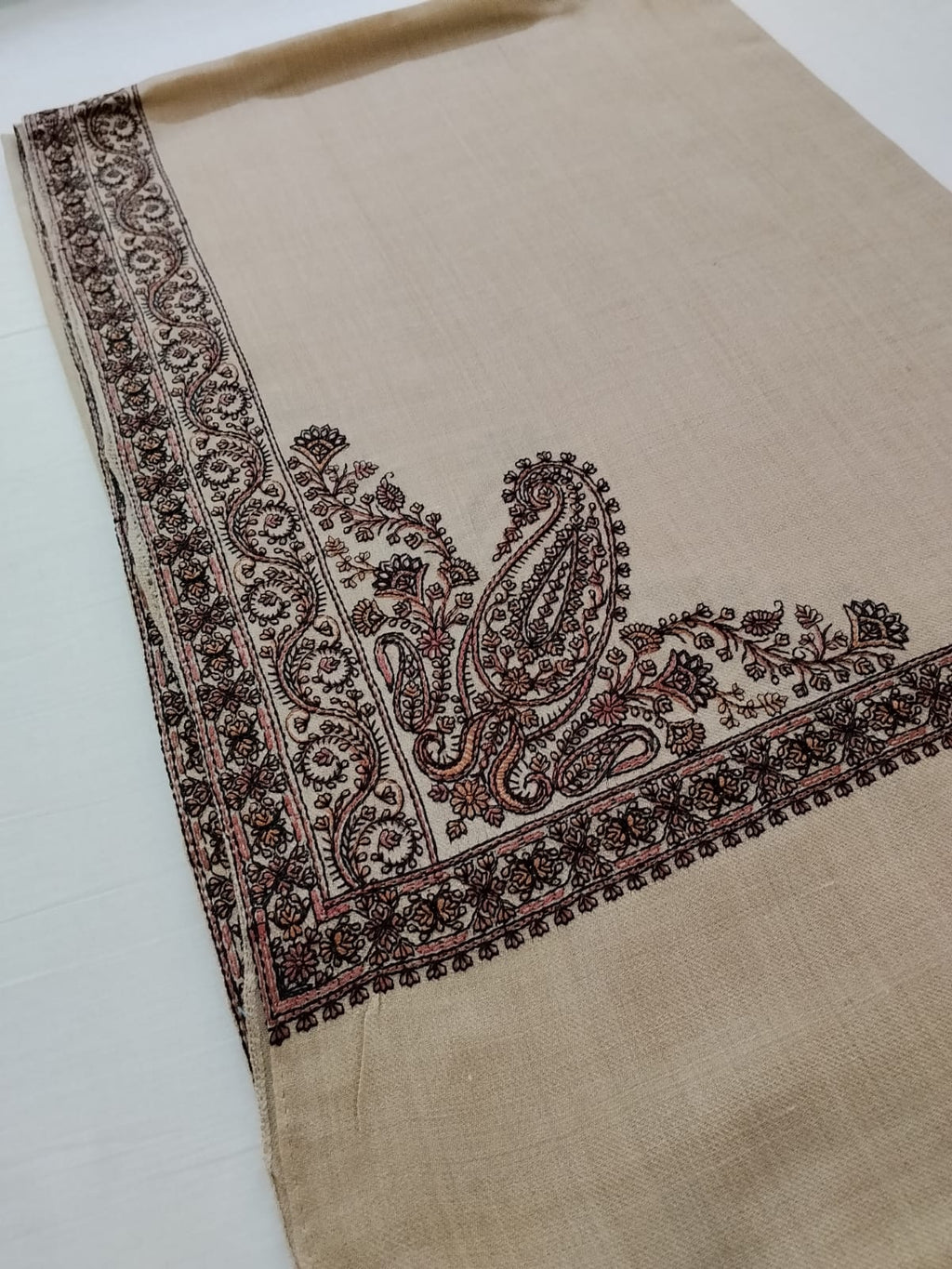 Gul-e-Kashmir(B628)